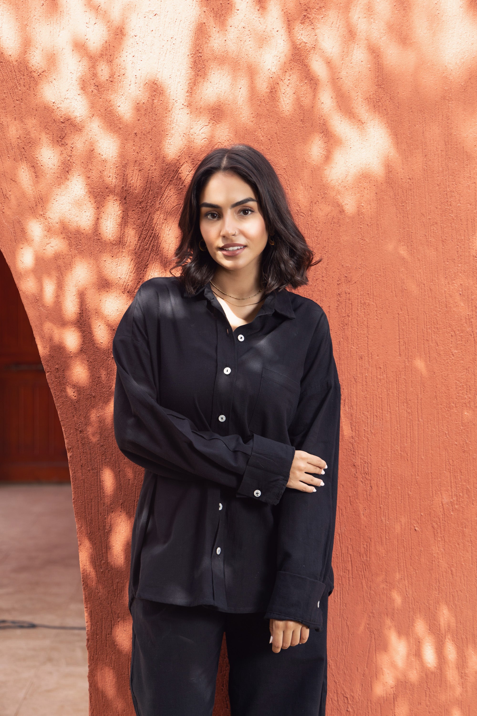 Image of Black Breeze On Through Linen Shirt